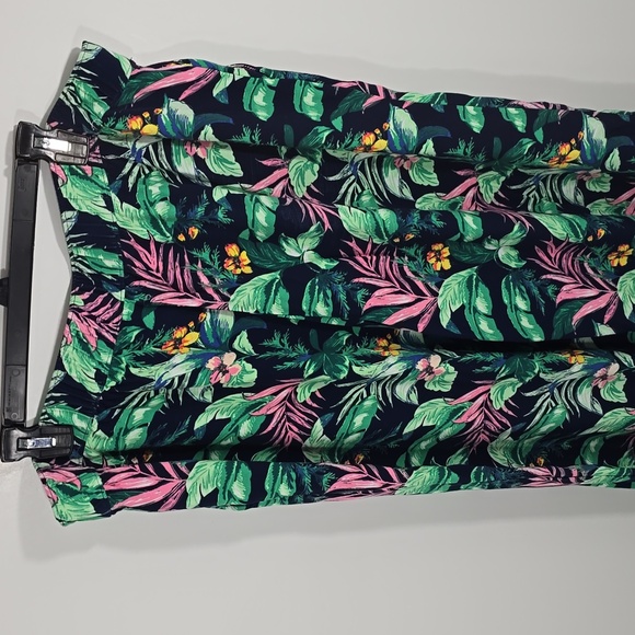 {LOFT} Fluid Wide Leg Pants in Botanical Print - Size XL - Picture 6 of 13